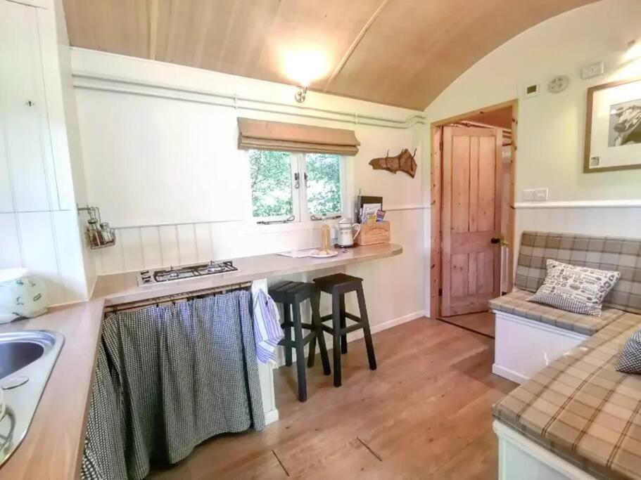 Penn Bergeyn Shepherd'S Huts Exeter Buitenkant foto